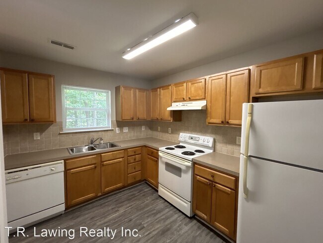 Building Photo - 3 br, 2 bath House - 2405 Faircreek Court