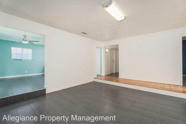 Foto del edificio - 3 br, 2 bath House - 4744 Brookfield Dr