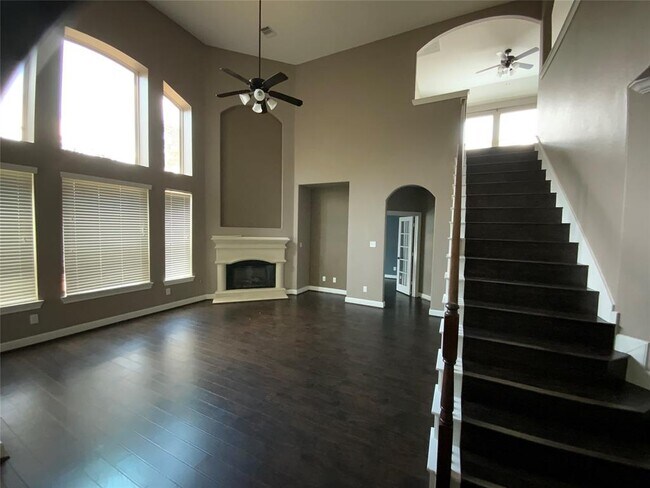Foto del edificio - 5918 Vinland Shores Court