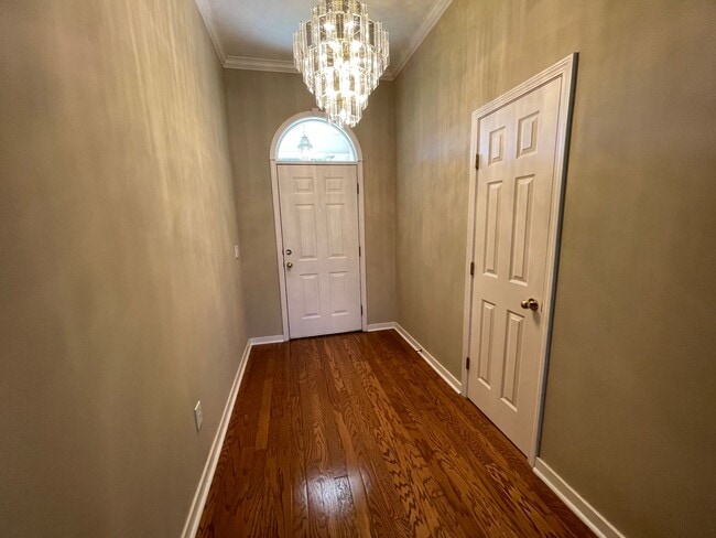 Photo - 4 Bedroom 2 Bath Home in Clinton for RENT!