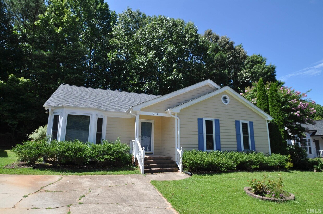 205 W Wyatts Pond Ln, Cary, NC 27513 House Rental in Cary, NC