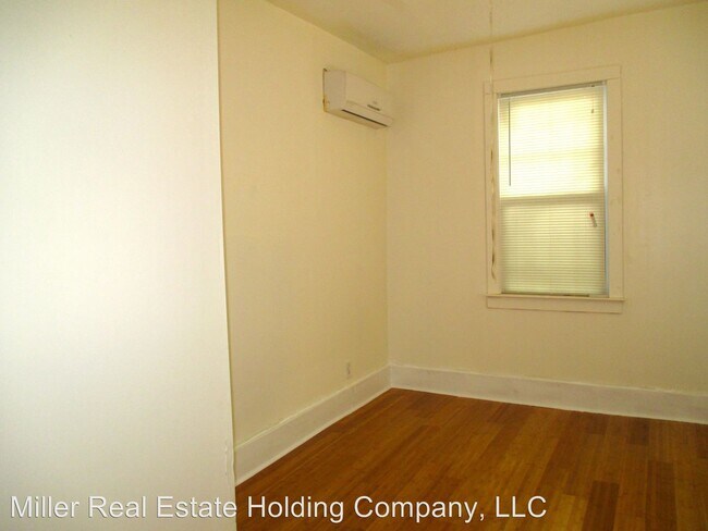 Foto del edificio - 523 W 39th St