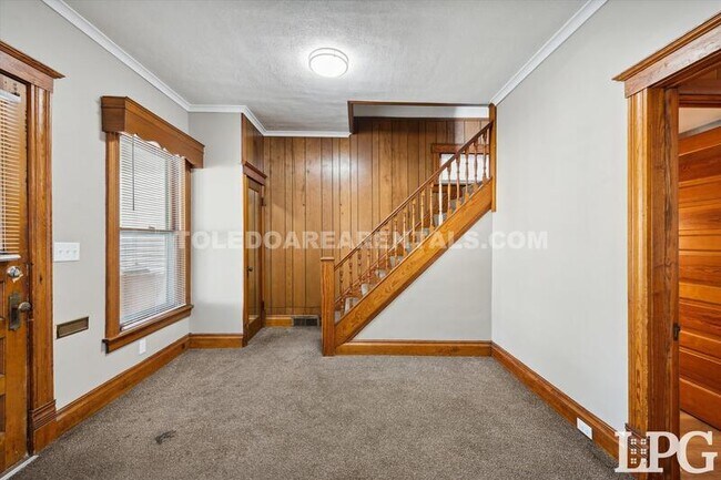 Building Photo - 455 Raymer Blvd