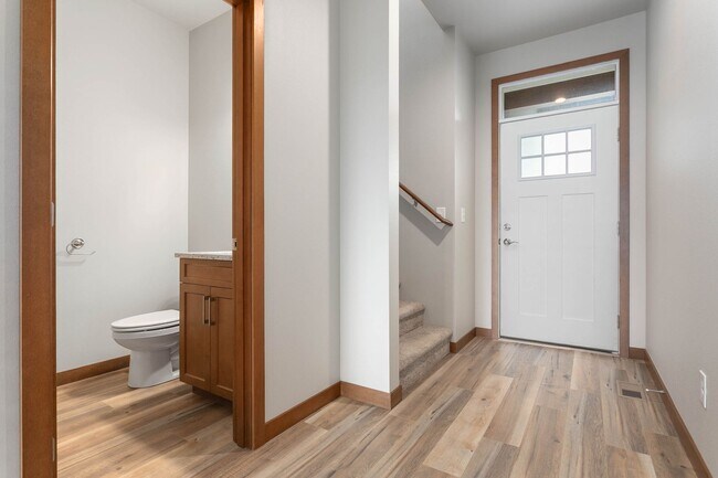 Foto del edificio - 313 Nooksack Ave