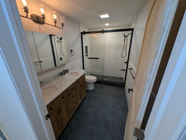 bathroom - 131 W Walnut Ln