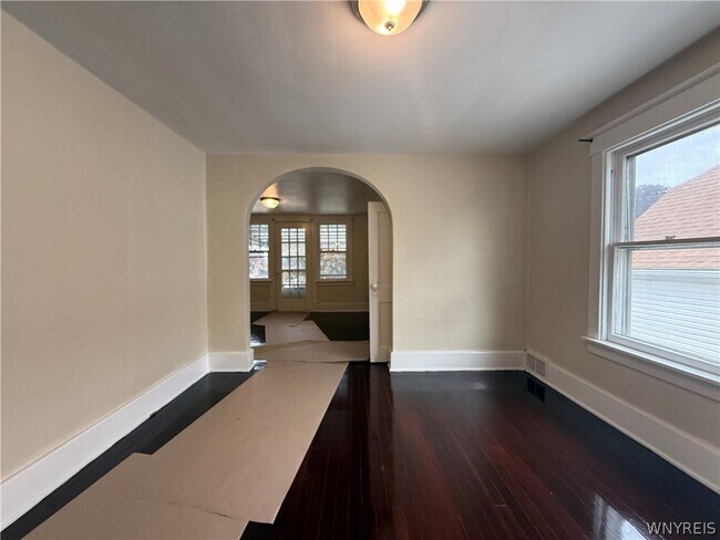 Foto del edificio - 63 Wright Ave