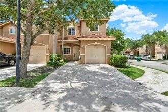 Building Photo - 21422 SW 85th Psge