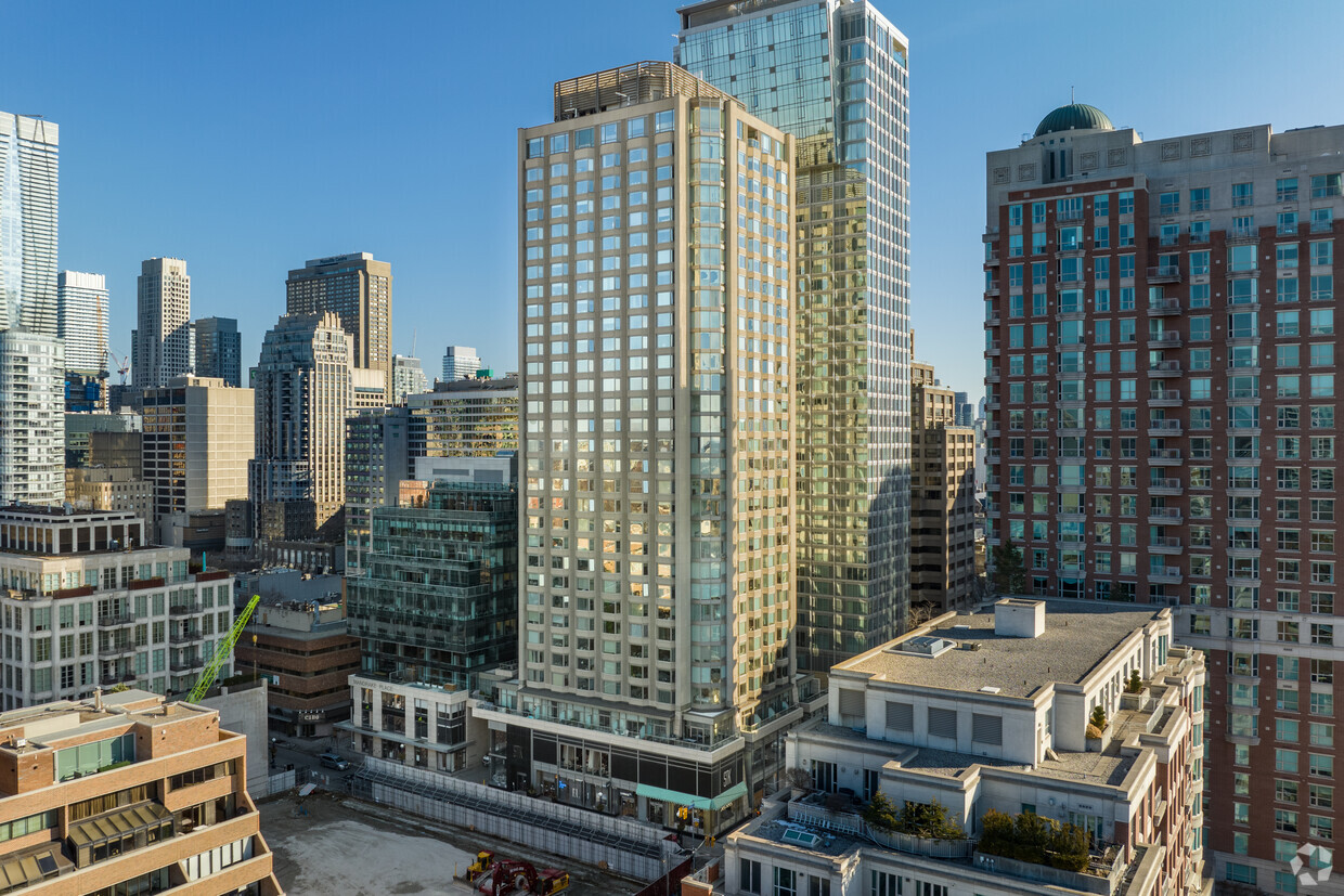 Building Photo - Former Four Seasons Yorkville Hotel