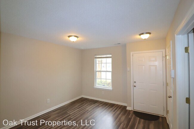 Building Photo - 3 br, 2 bath House - 7999 Vermont Road