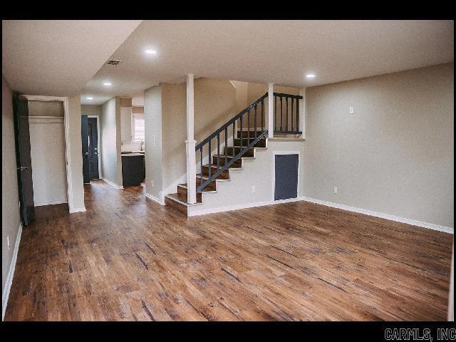 Foto del edificio - 408 W 4th St