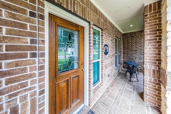 Building Photo - 25015 Florina Ranch Dr