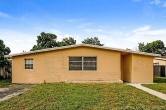 Building Photo - 5301 NW 11th St
