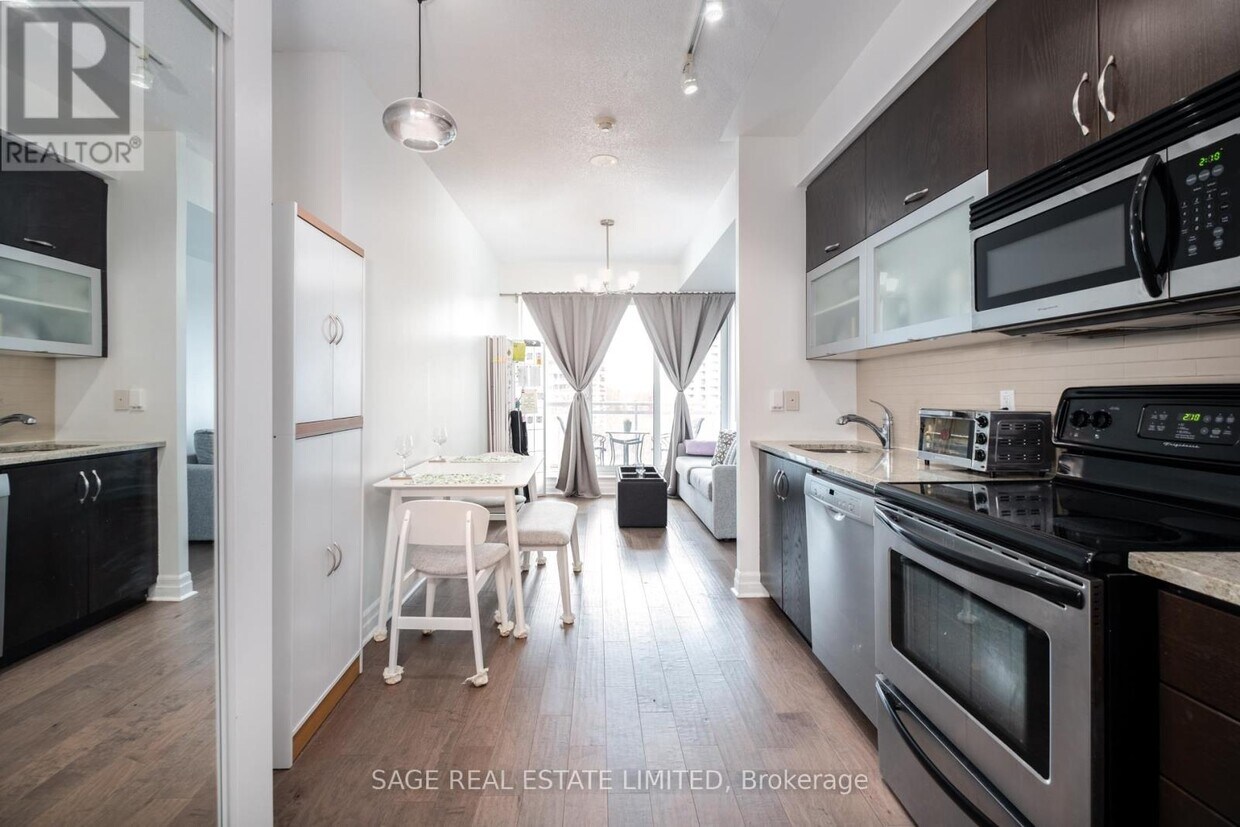 Photo principale - 20-620 Gothic Ave