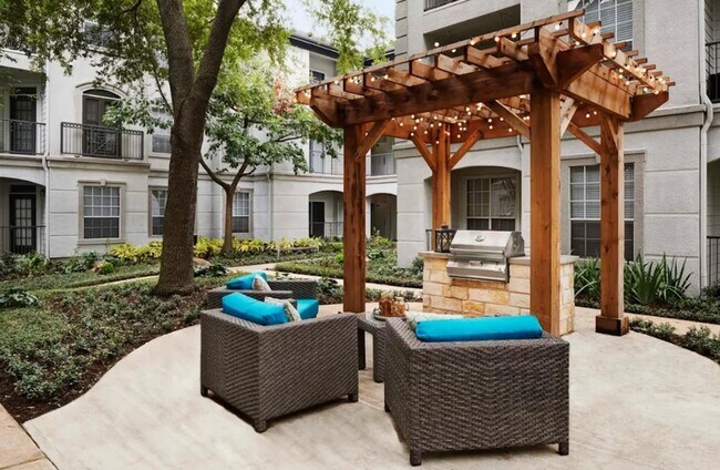 Foto del edificio - 2303 Louisiana St
