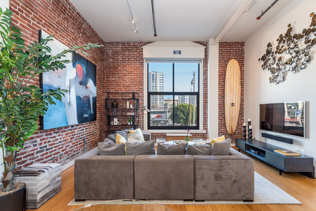 Foto del edificio - 310 Townsend St