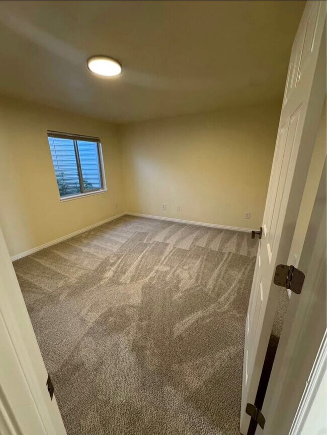 Foto del edificio - Beautiful Basement Apartment in Saratoga Springs - Available July!