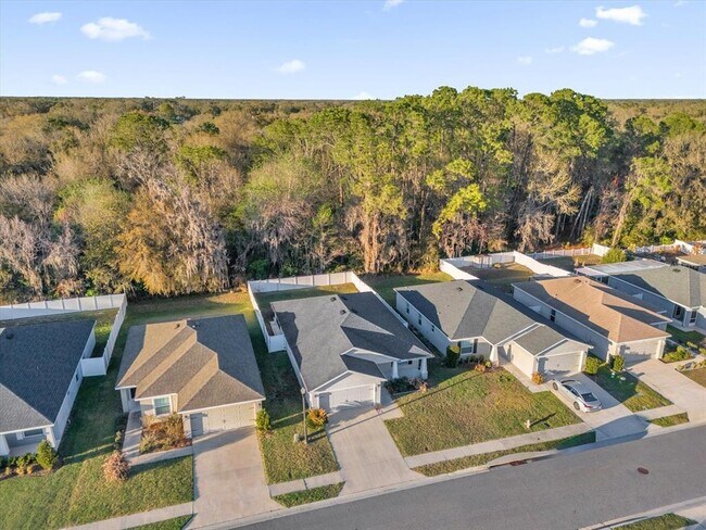 Foto del edificio - 955 Pearly Ridge Ln