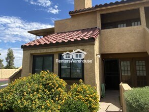 Building Photo - 4901 S Calle Los Cerros Dr