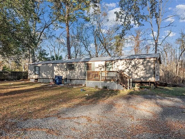 Building Photo - 39483 Frierson Rd