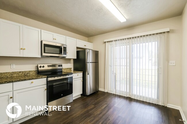 Building Photo - 3324 Rainview Cir