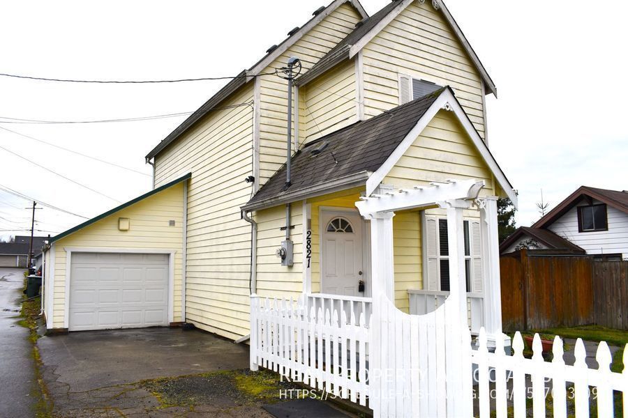 Primary Photo - House in Everett