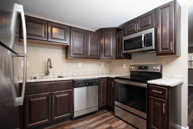 Building Photo - The Residences at River Hill
