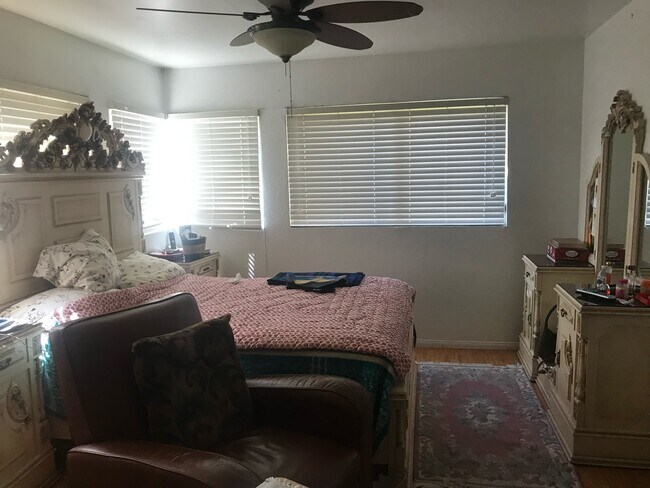 Foto del edificio - 2201 Saint Louis Ave