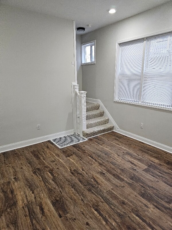 Foto del edificio - 2033 Carrollton Ave