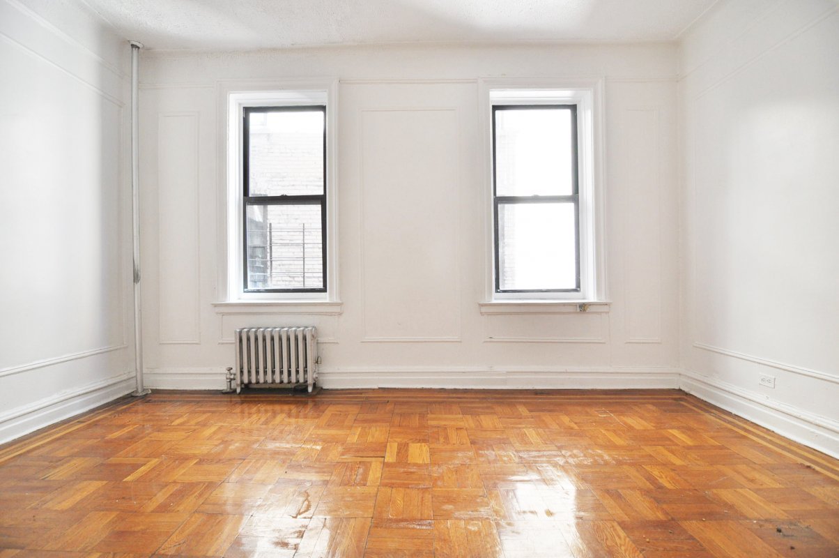 Building Photo - 230 W 147th St