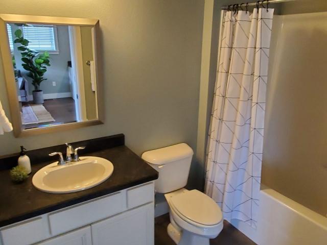 Building Photo - 2 bedroom in Billings MT 59101