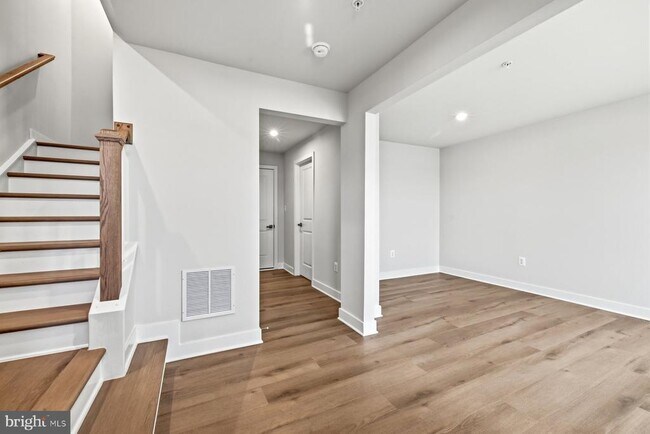 Foto del edificio - 2922 Waterfront way