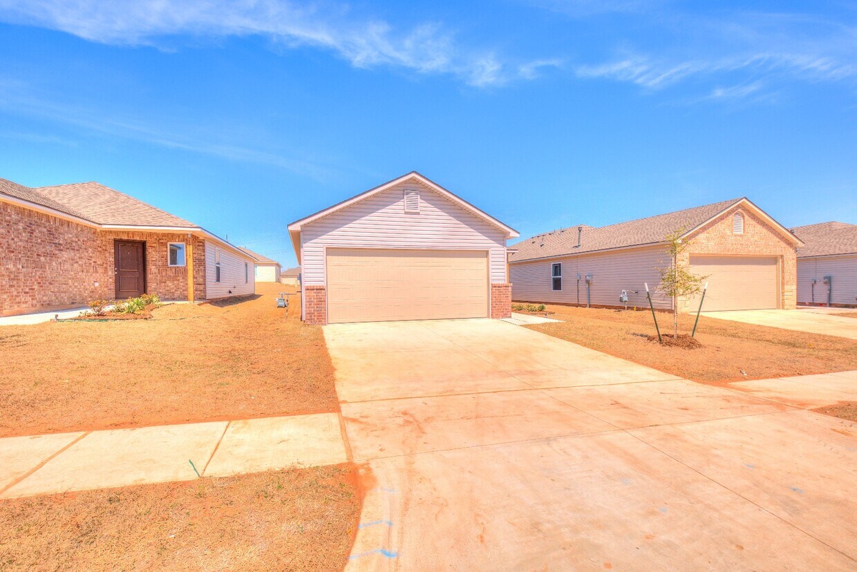Foto principal - 12109 SW 32nd St