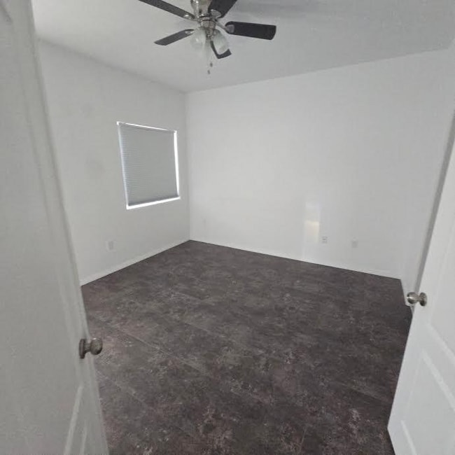 Building Photo - 7400 W Flamingo Rd