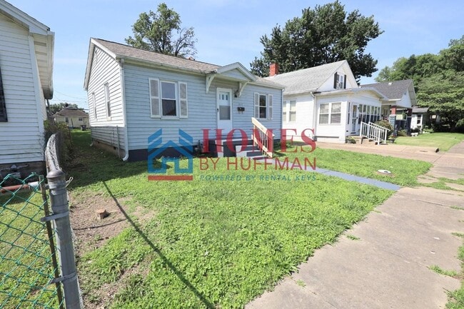Building Photo - 1413 E Illinois St