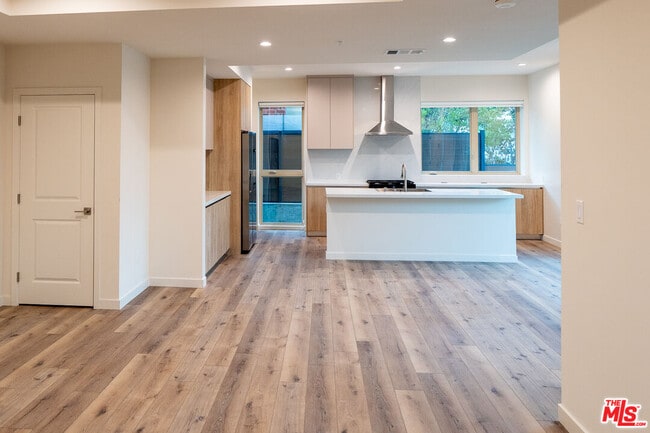 Building Photo - 4041 Sawtelle Blvd