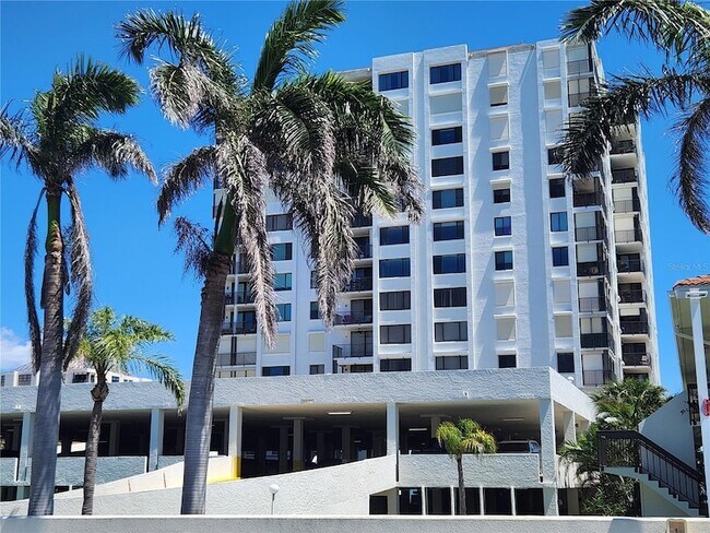 Foto del edificio - 6287 Bahia Del Mar Cir N