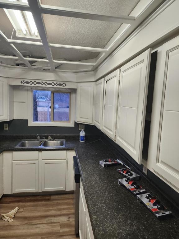 Foto del edificio - 543 123rd Avenue NW