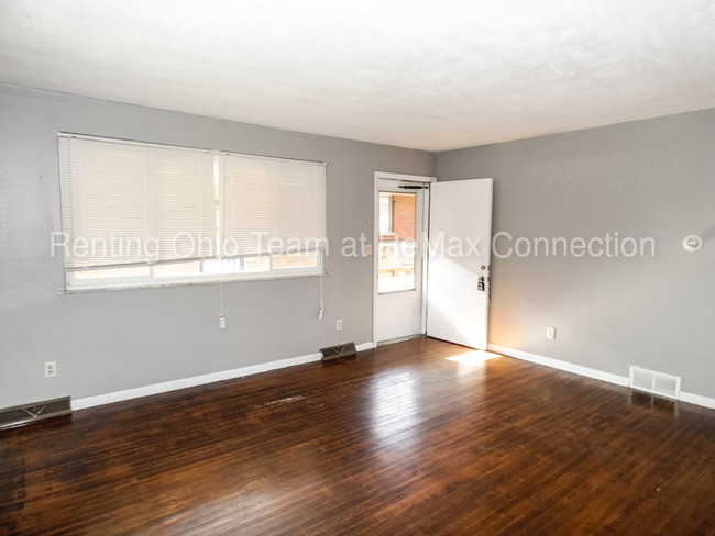 Building Photo - Two Bedroom with Basement