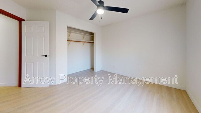 Building Photo - 205 E Arbor Ave