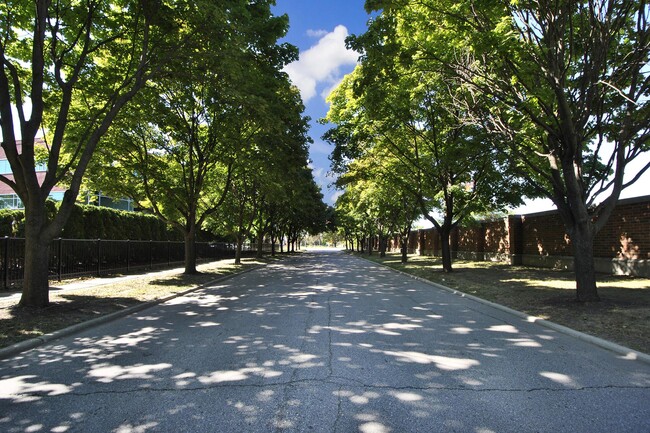 Building Photo - The Crossroads At Southfield Apartments