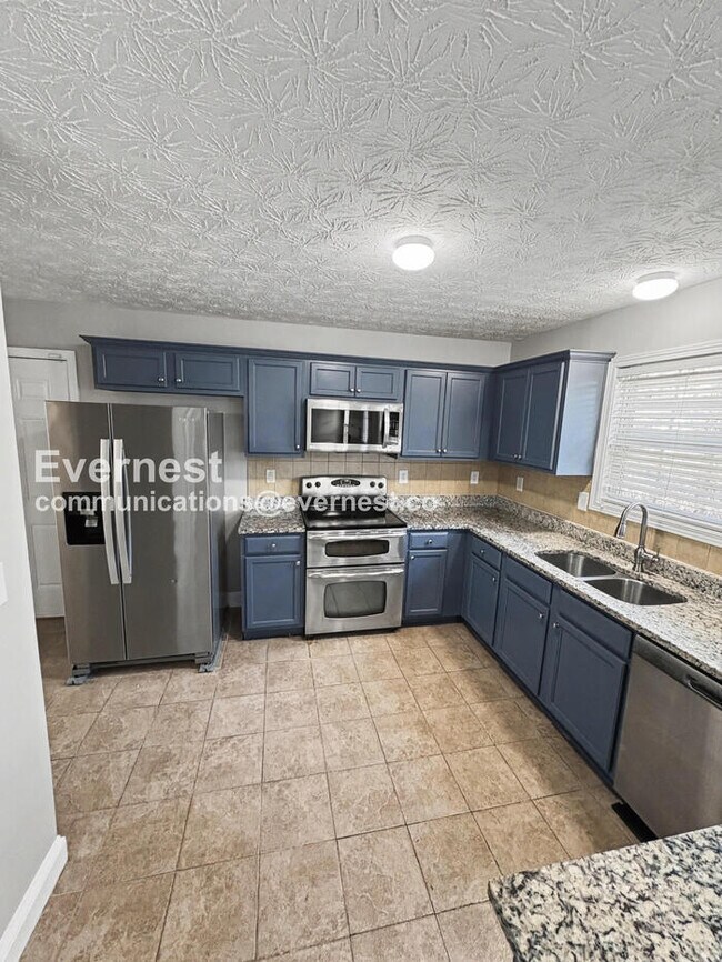 Foto del edificio - Limited Time Special Offer / 5 Bed, 4 Bath Home with Garage / Pet-Friendly / Vouchers Accepted / ...