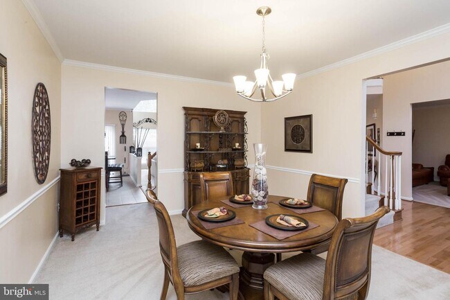 Foto del edificio - 15439 Milton Hall Pl