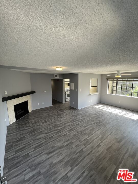 Foto del edificio - 4418 Colfax Ave