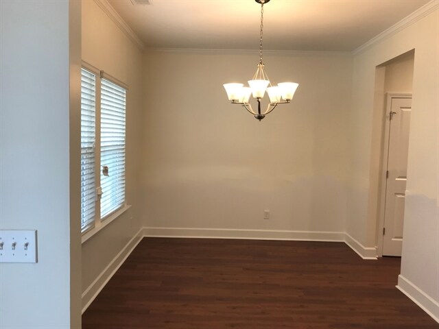 Foto del edificio - 3135 Creek Village Ln