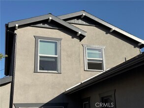 Building Photo - 796 Cherry Ave