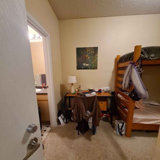 bedrom pt1 - 641 Huron Blvd SE