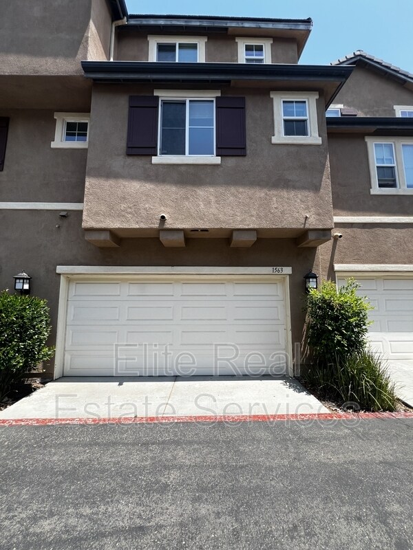 Foto del edificio - 1563 Hackberry Pl