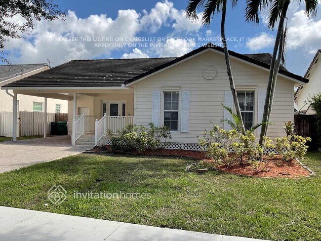 Foto del edificio - 9741 SW 161st Pl