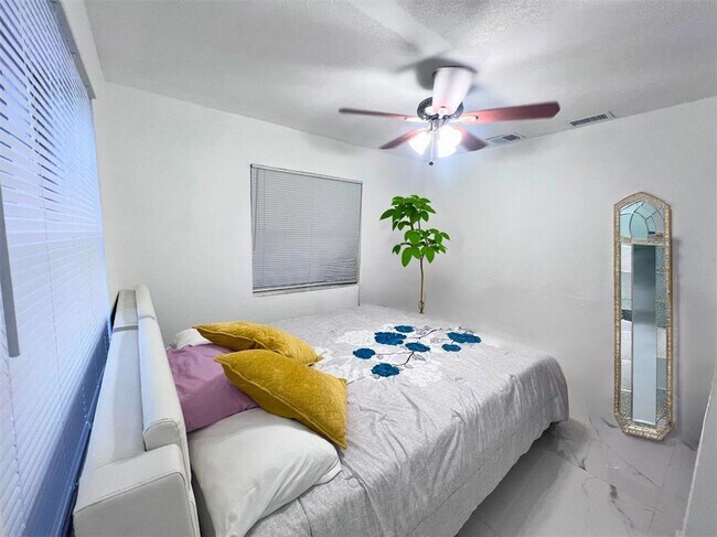 Foto del edificio - 2001 SW 85th Ave
