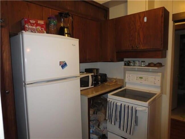 Building Photo - 1030 Aoloa Pl